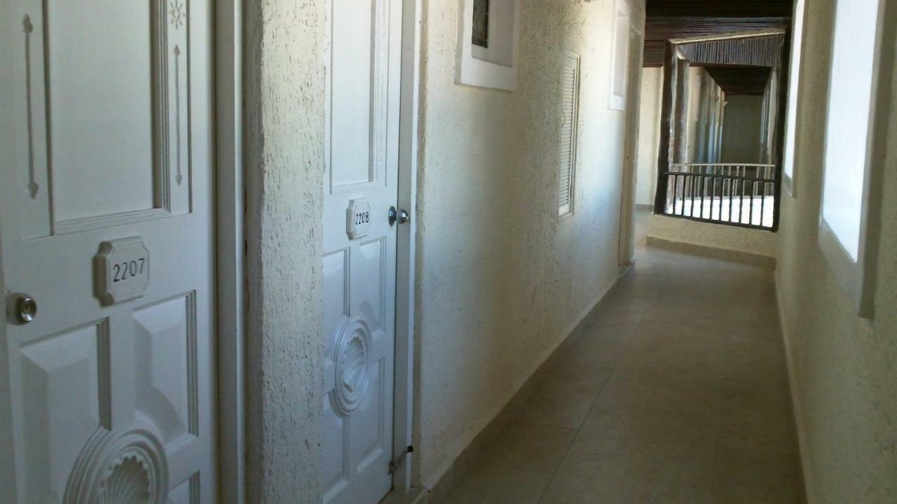 Ocean Front Suite, Balcony, Kitchen. Cancun Bagian luar foto