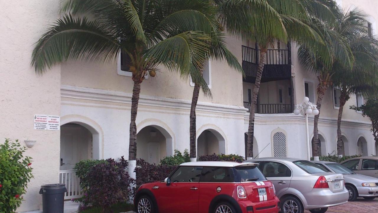 Ocean Front Suite, Balcony, Kitchen. Cancun Bagian luar foto